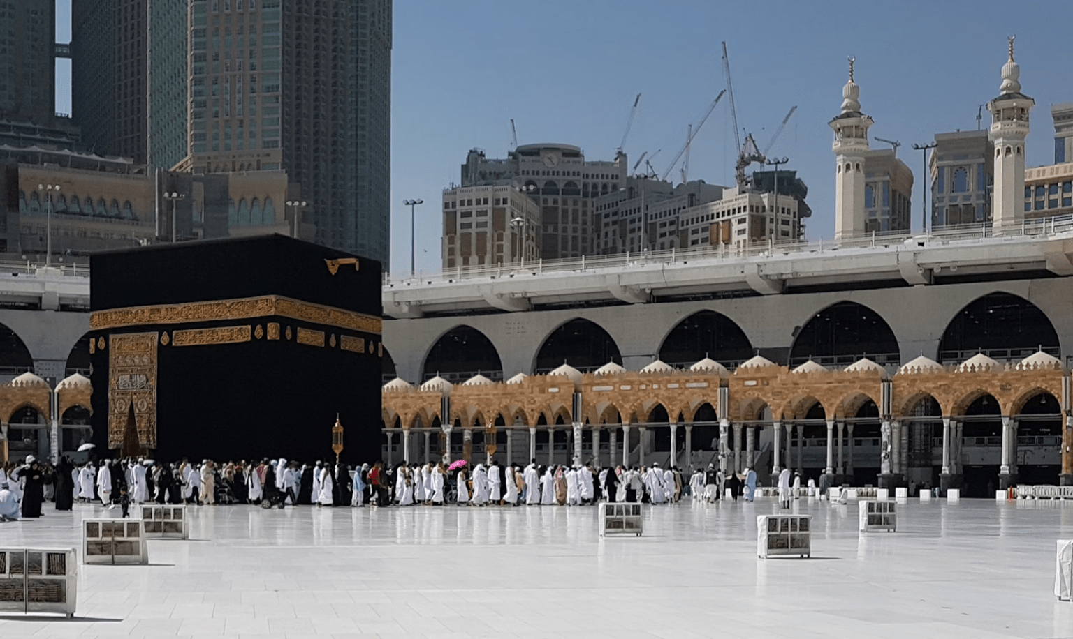 Umrah — Economy